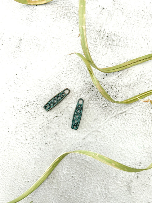 Teal and Bronze Patina Metal Zipper Pull 1 Pair NTN00090