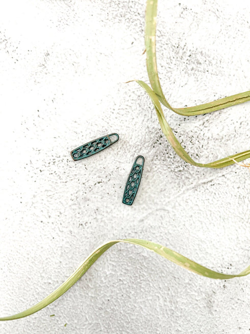 Teal and Bronze Patina Metal Zipper Pull 1 Pair NTN00090