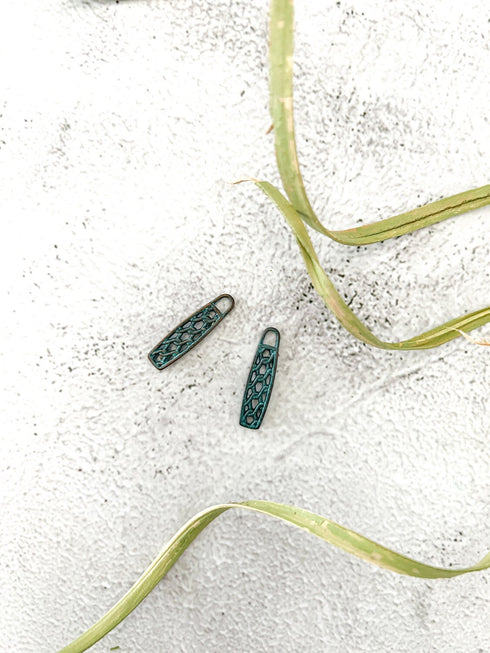 Teal and Bronze Patina Metal Zipper Pull 1 Pair NTN00090