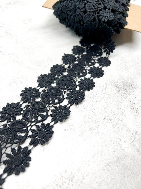 Black Floral Cotton Lace Trim Remnant 9.75 yards NLT00500