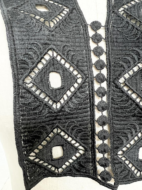 Black Geometric Lace Applique: Sewing Dress Fashion Embellishment