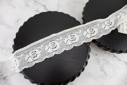 White Stretch Crochet Lace Trim Remnant 2.25 inches width x 6.5 yards