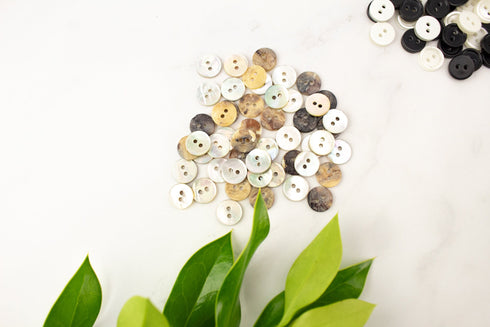 205 Plastic and Mother of Pearl Buttons Destash Bundle Pack