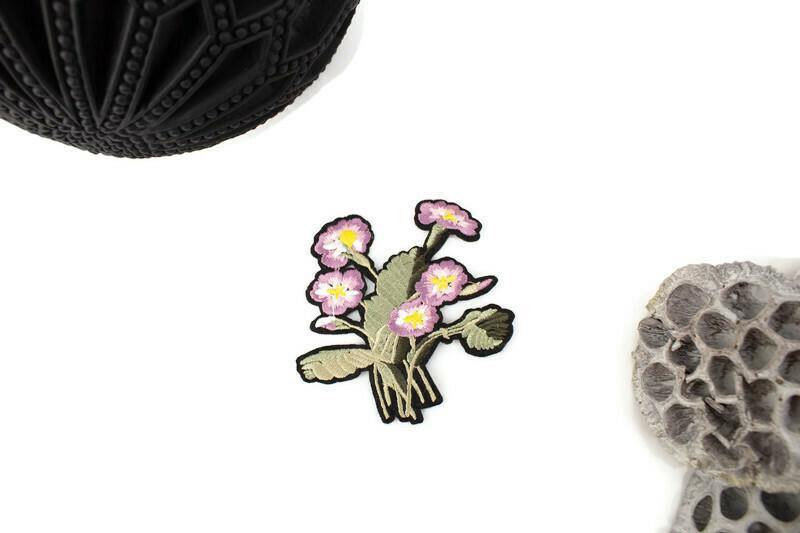 Mauve Floral Bunch Embroidered Iron On Patch Applique - Felinus Fabrics