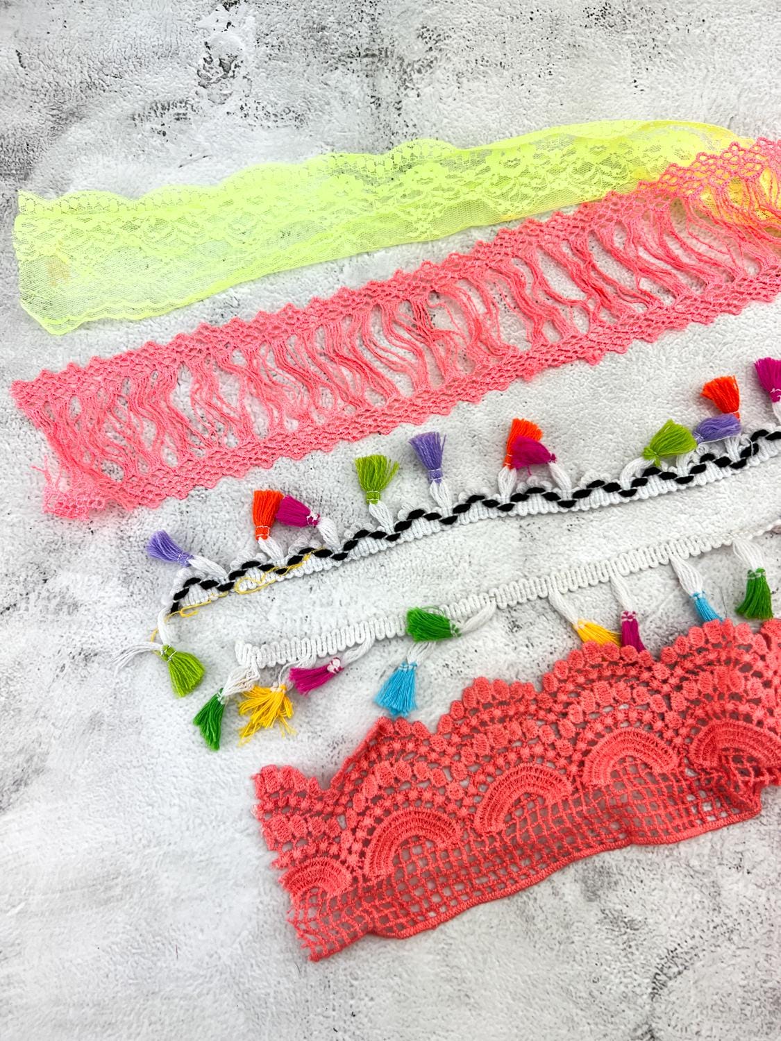 Bright Lace Trims Variety Trim Scrap Pack Scrap Bundle Pack 8 Pieces