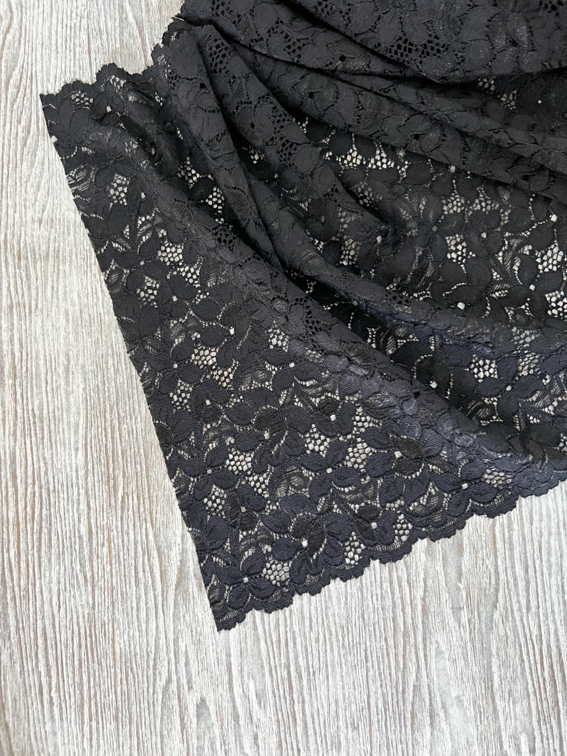 Black Floral Scalloped Stretch Lace Trim Extra Wide 1.5 yards