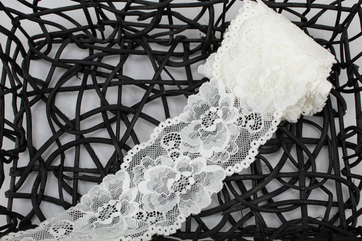 White and Cream Stretch Lace Trim Scrap Pack Scrap Bundle 6 pieces of 1-2 yards each SPK00122 - Felinus Fabrics