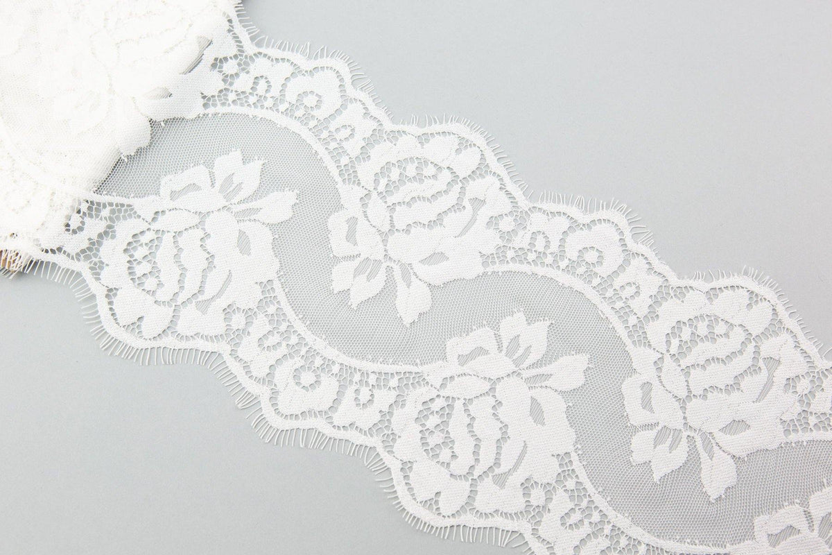 White Lace Trim 7 inches width 3 yard NLT00298 - Felinus Fabrics