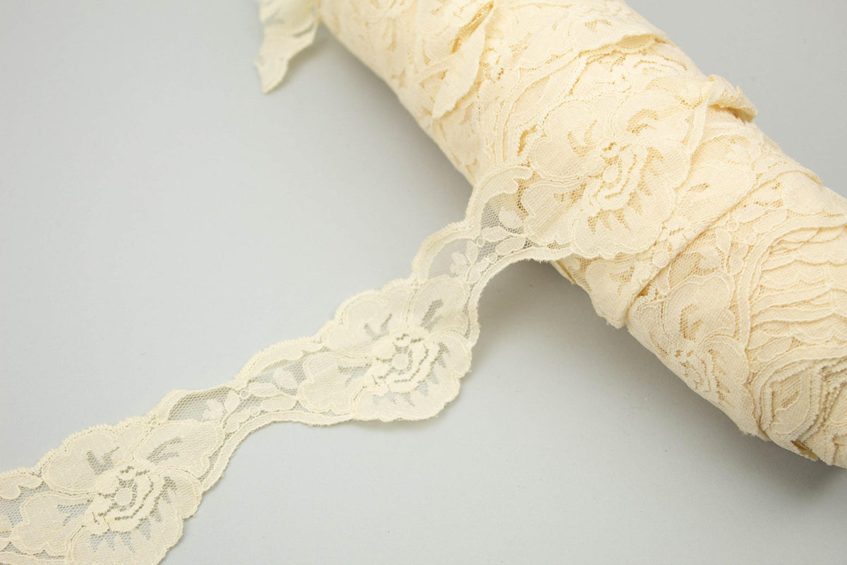 Pale Nude Floral Scalloped Lace Trim 2 inches width per 5 yards NLT00387 - Felinus Fabrics