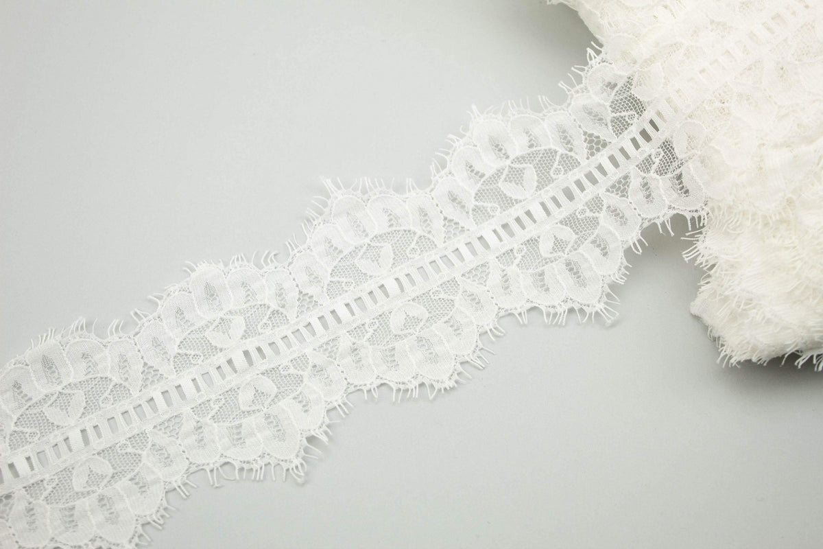 White Ladder Lace Scalloped Lace Trim 3.5 inches width x 2 yards 30 inches NLT00388 - Felinus Fabrics