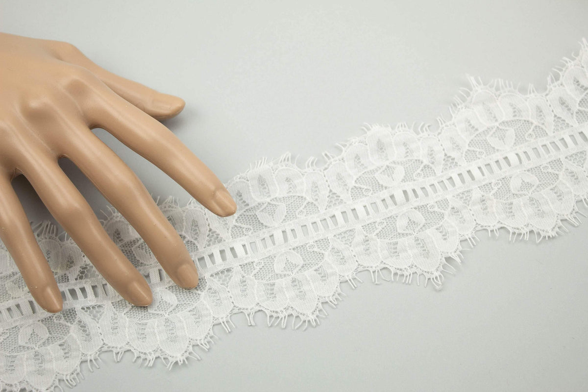 White Ladder Lace Scalloped Lace Trim 3.5 inches width x 2 yards 30 inches NLT00388 - Felinus Fabrics