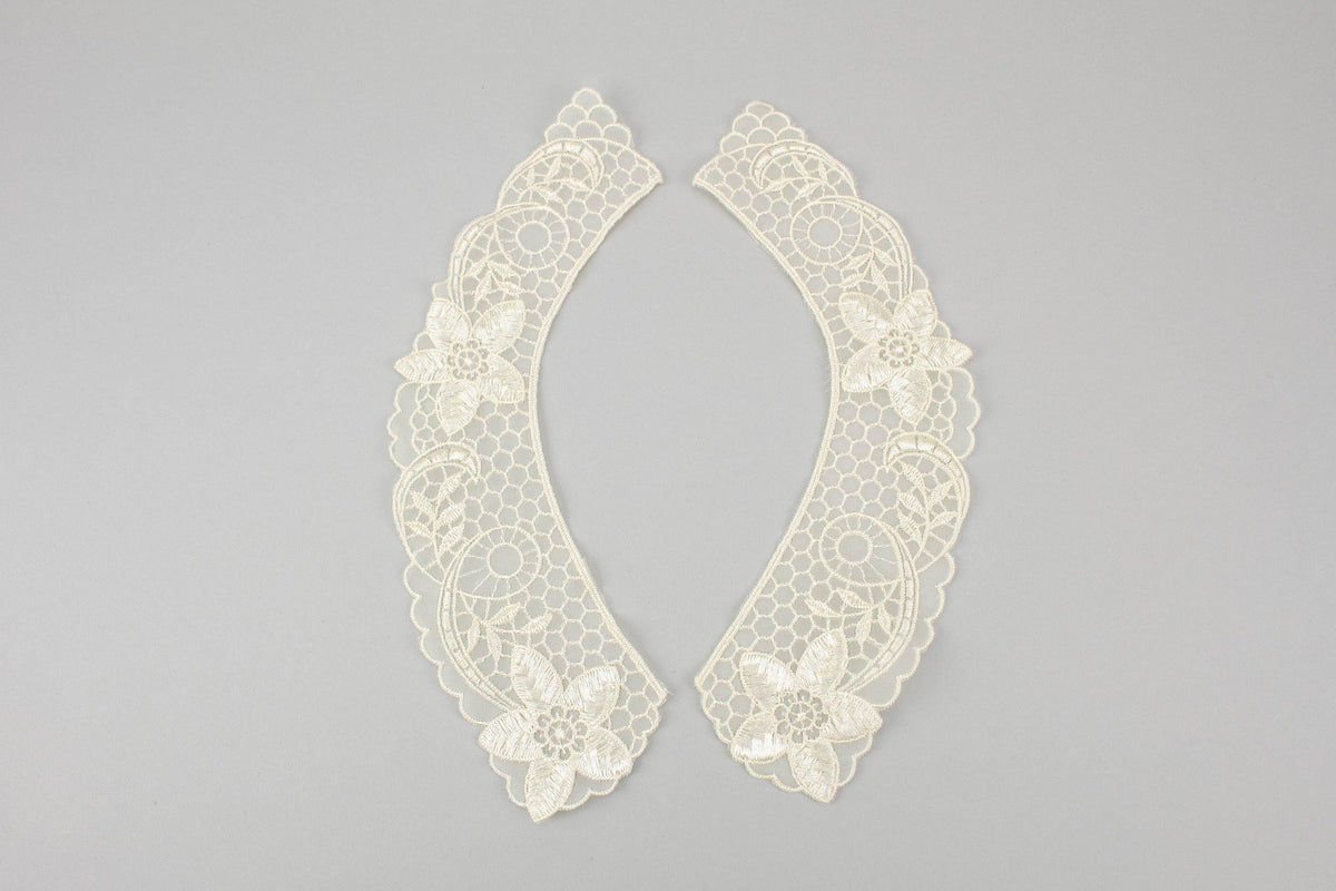 Cream Embroidered Organza Lace Collar Applique 1 Pair - Felinus Fabrics