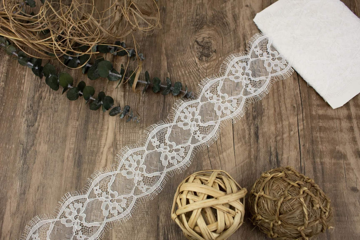 Off White Floral Lace Trim Remnant 2 pieces that total 6.25 yards - Felinus Fabrics