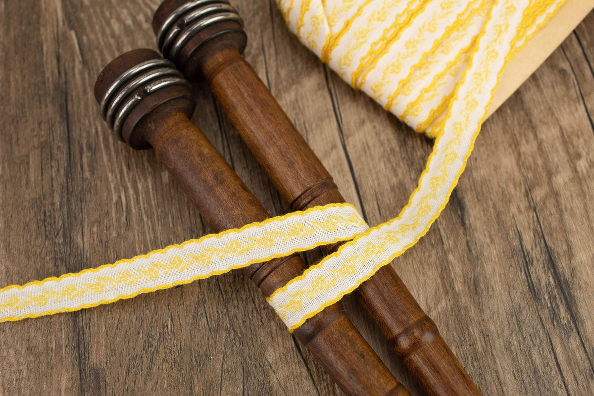 Yellow and Off White Floral Narrow Woven Jacquard Trim 5 yards - Felinus Fabrics