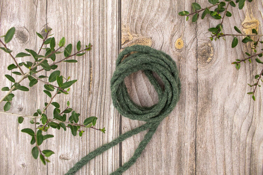 Green Brushed Rib Sweater Knit Trim Spaghetti Strap 10 yards