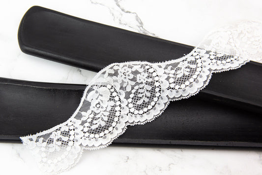 White Floral Lace Trim Remnant 3.25 inches width x 3.5 yards