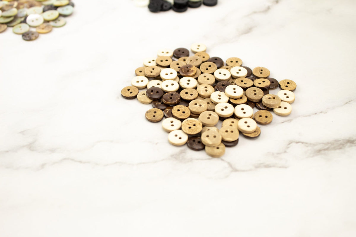 205 Plastic and Mother of Pearl Buttons Destash Bundle Pack