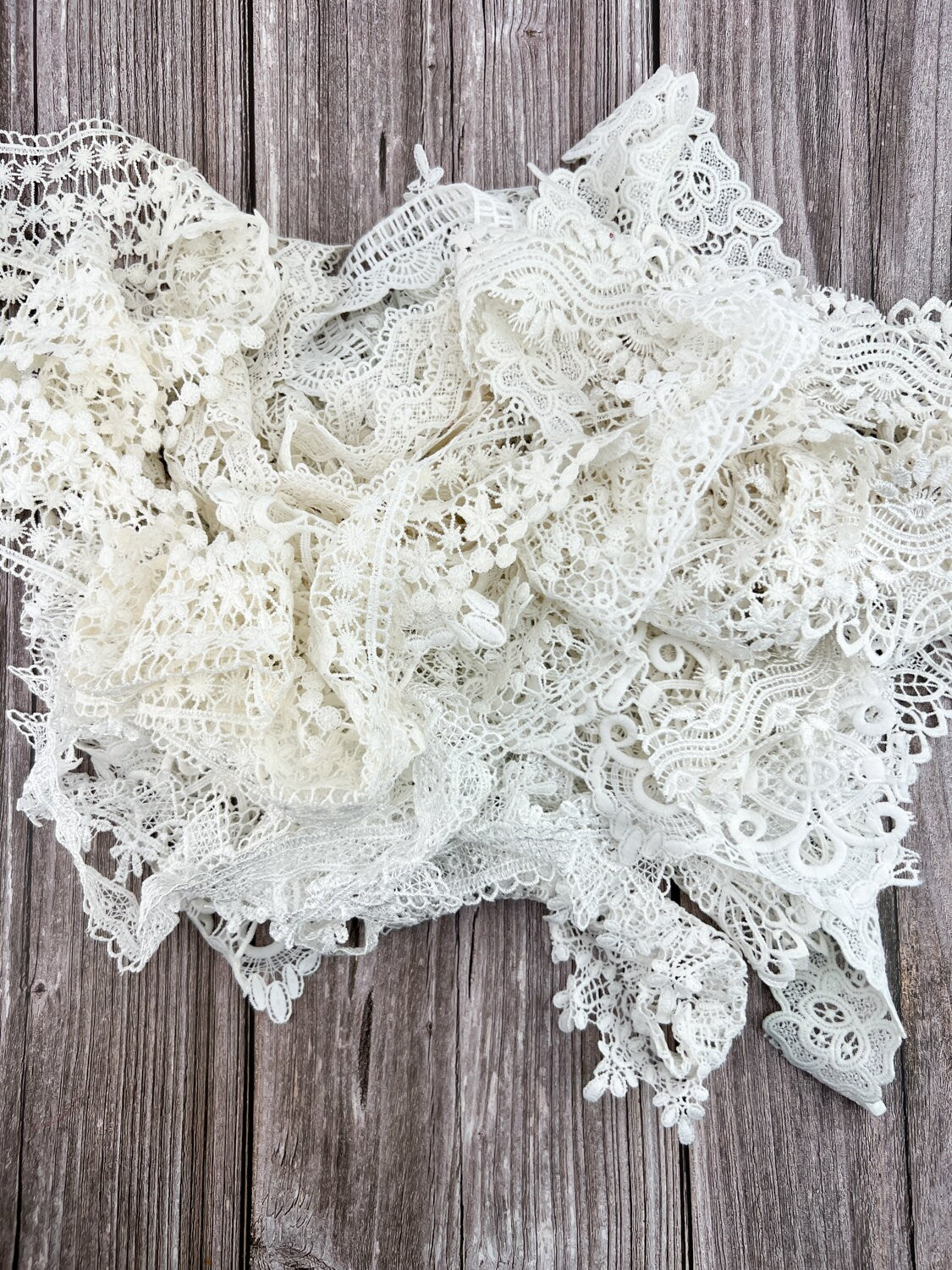 Off White and Ecru Mixed Variety Lace Trim Scrap Pack Scrap Bundle Pack 10 Trims Over 16 yards Total