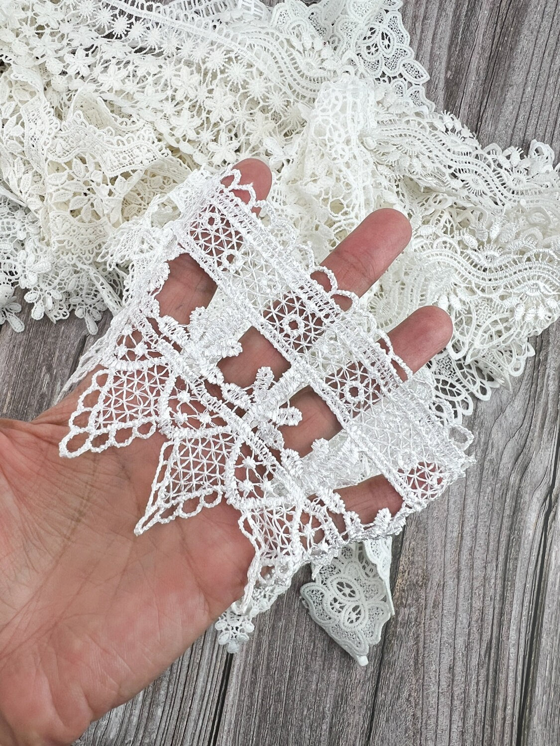Off White and Ecru Mixed Variety Lace Trim Scrap Pack Scrap Bundle Pack 10 Trims Over 16 yards Total