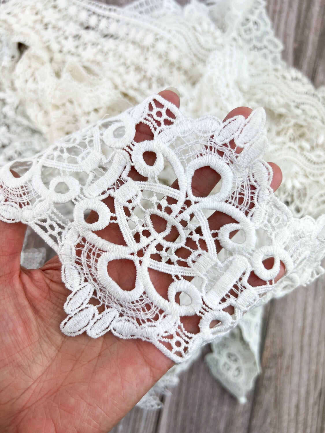 Off White and Ecru Mixed Variety Lace Trim Scrap Pack Scrap Bundle Pack 10 Trims Over 16 yards Total