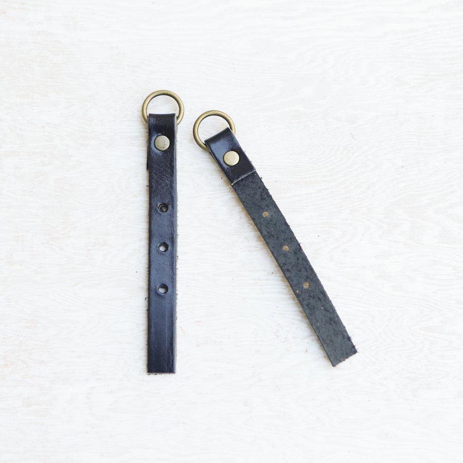 2 Pieces of 4 and 1/4  inch Black Leather Straps with Antique Brass Ring and Snap Antique Brass - Felinus Fabrics