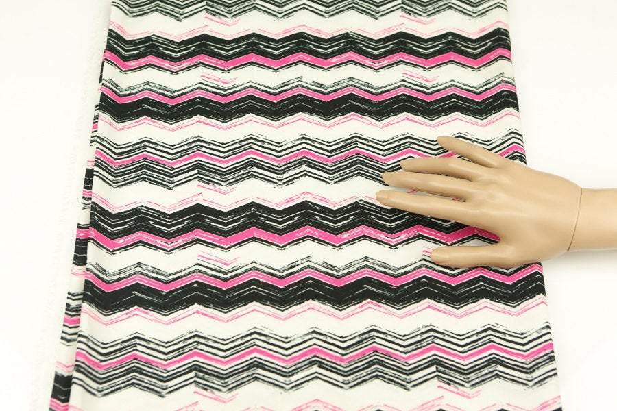 Pink Black Cream Chevron Light Weight Challis Woven Fabric 40 Inches in Length  LWW00044 - Felinus Fabrics